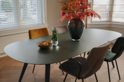 They &amp; Me eettafel Joy – plat ovaal – HPL Zucchini