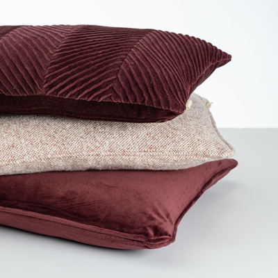 Sierkussen Tucked allover 